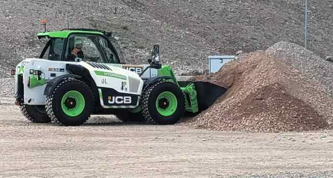 JCB’s hydrogen powered vehicles become a reality, awaiting mass production