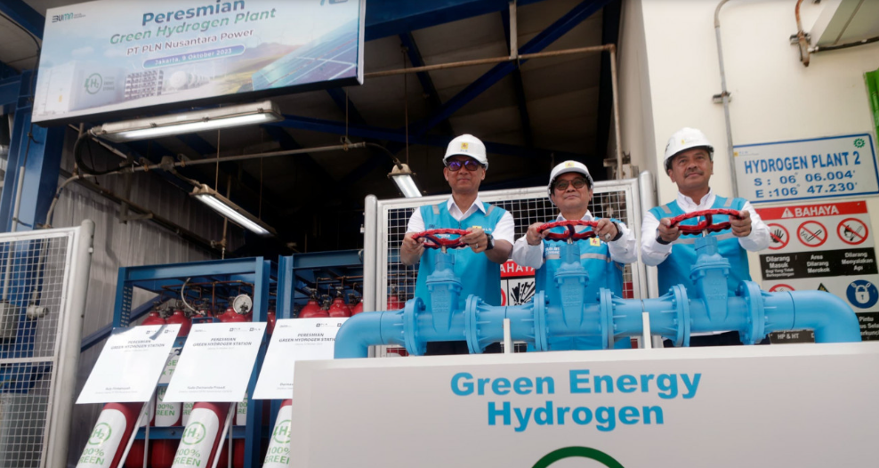 Govt bets on green hydrogen to cut emissions, create jobs