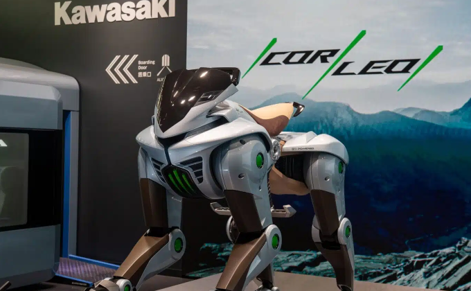 Kawasaki Debuts Hydrogen-Powered Four-Legged Bionic Robot 'CORLEO'