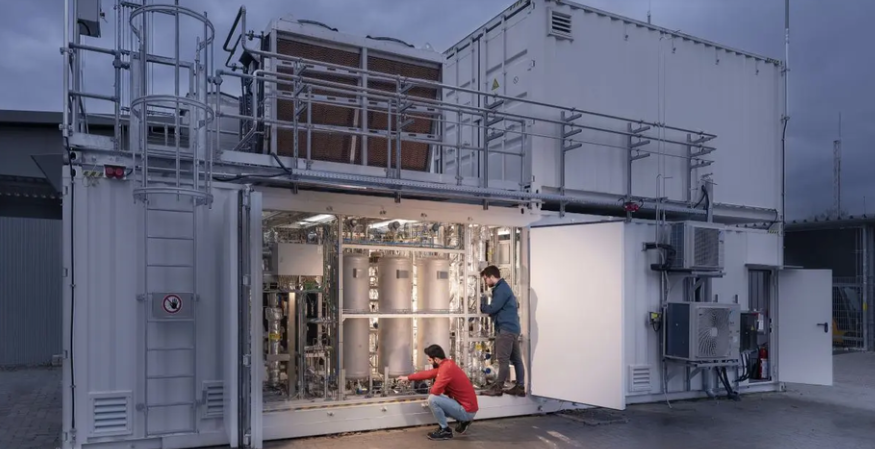Green Hydrogen and Biogas Combined to Produce Carbon-Neutral Marine Fuel From Wastewater