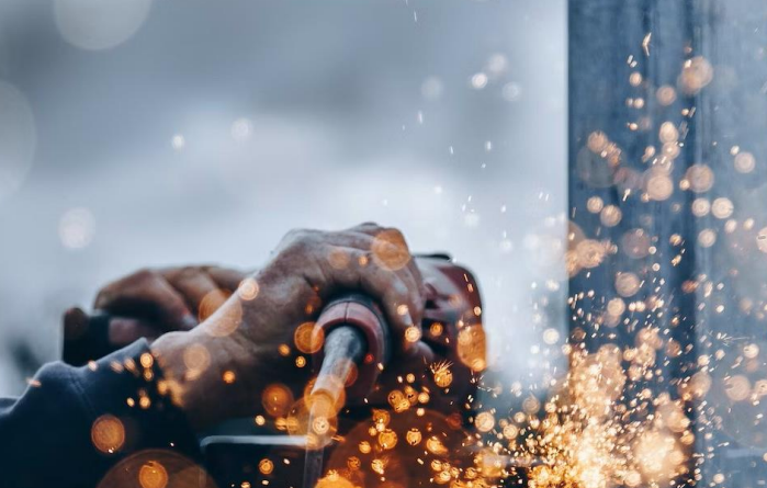 Industry in Transformation: Decarbonisation as a Strategic Imperative