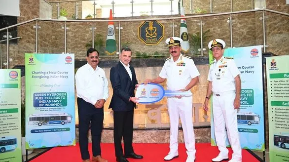 IndianOil Provides Green Hydrogen Fuel Cell Bus To Indian Navy