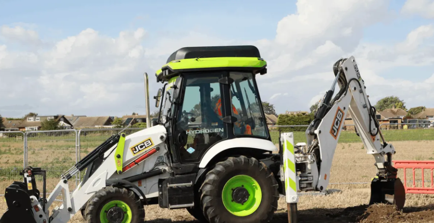 World’s First Hydrogen Digger Starts Prep for Thames Crossing
